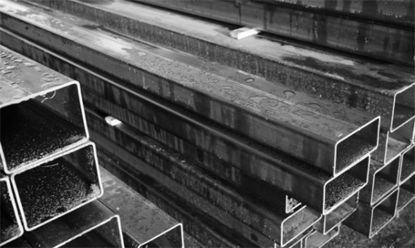 天津源泰德潤方管